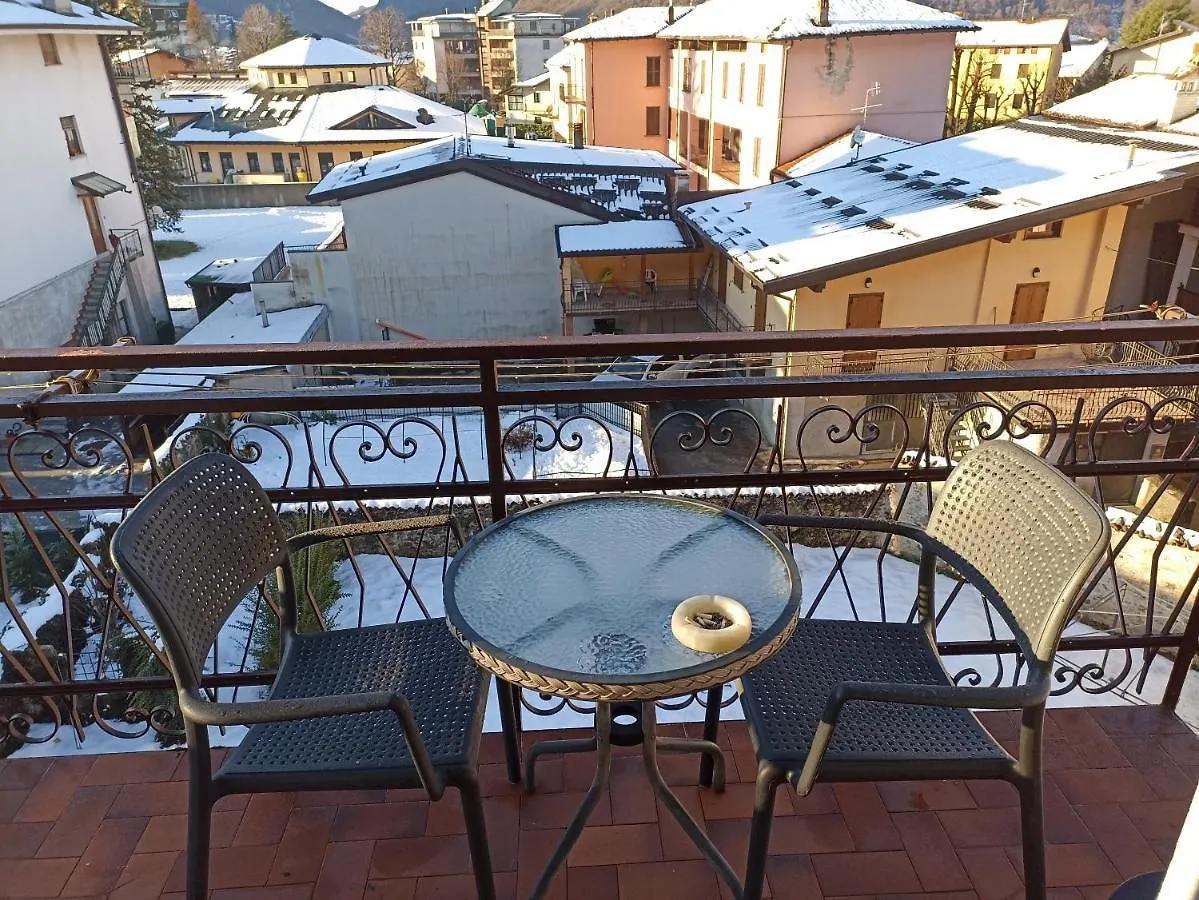 Apartment Barzio Paradise